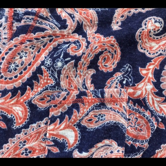 FREE 🆓 With Purchase Paisley Tee Shirt - Picture 2 of 6
